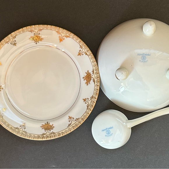 Antique NIPPON 3 Footed Condiment Bowl Plate & Ladle w Hand-painted Gold Flowers - Picture 4 of 12